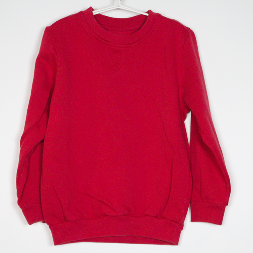 6-7Y
Red Sweater